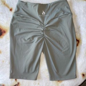Ryderwear biker shorts green
